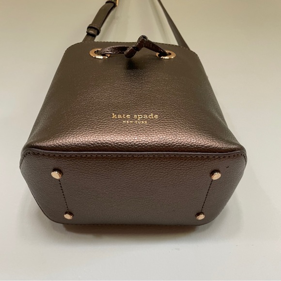 kate spade Eva Bucket bag satchel removable adjustable crossbody small/mini ash - Picture 6 of 15